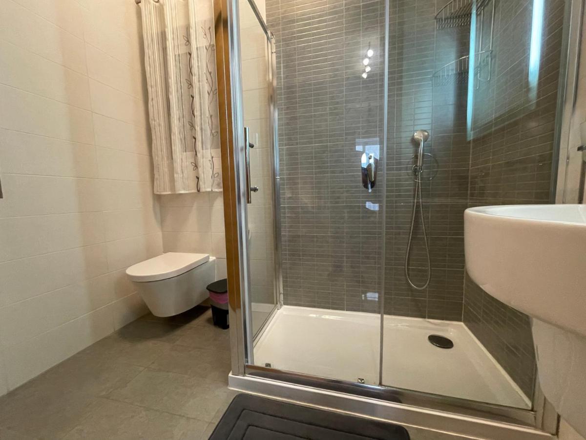 Verdi Apartment - Spacious Modern Apartment, Close To Valletta Santa Vennera Exteriör bild