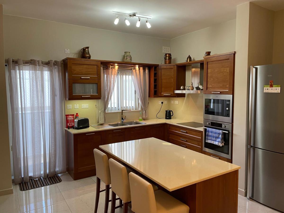 Verdi Apartment - Spacious Modern Apartment, Close To Valletta Santa Vennera Exteriör bild